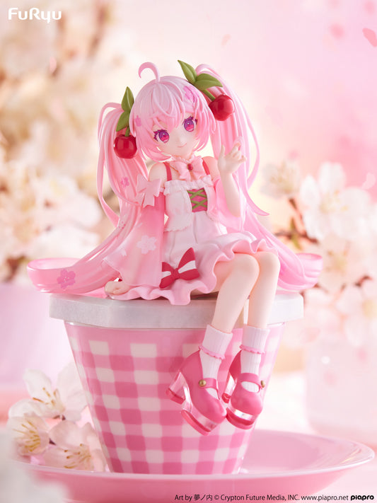 Sakura Miku noodle topper figure 2025