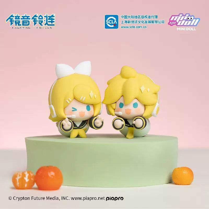PREORDER - Hatsune Miku magnetic figures blind packs - February 2025