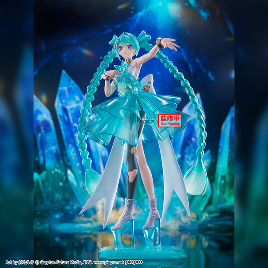 PREORDER - 50% NON REFUNDABLE deposit for Hatsune Miku - Banpresto Evolve Clearluxe - EmeraldGem - November 2025