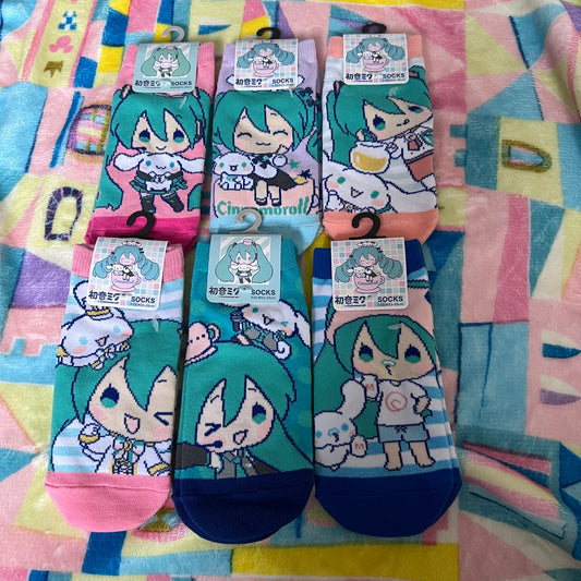 Hatsune Miku x Sanrio Cinnamoroll Socks