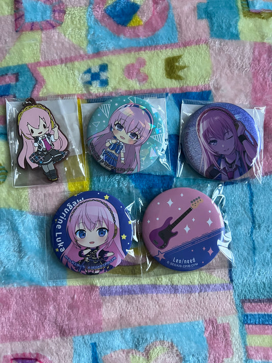 SALE - Hatsune Miku Luka badge and strap bundle