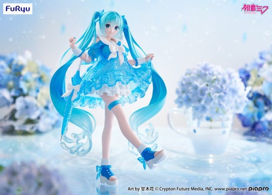 PREORDER - 50% NON REFUNDABLE deposit for Hatsune Miku - Trio-Try-iT Figure - Raincoat - July 2026